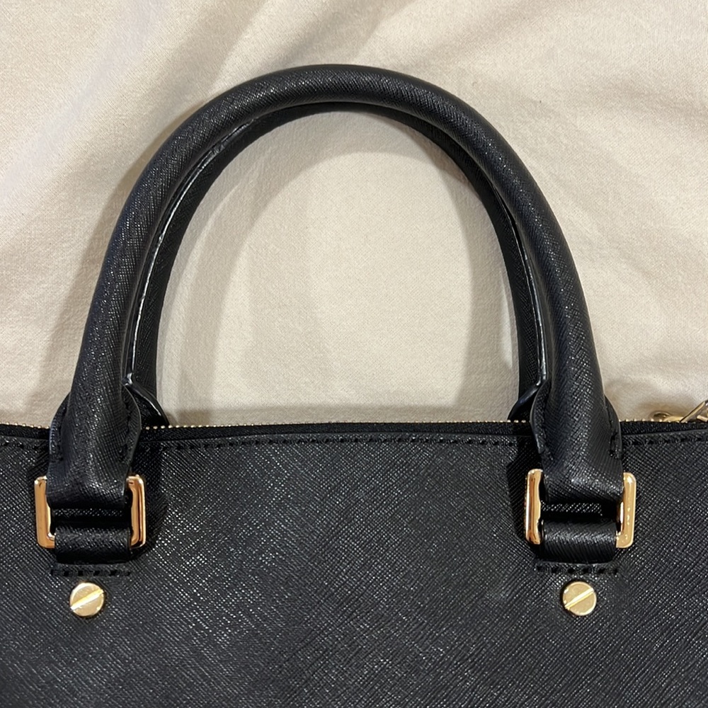 Authentic Michael Kors Bag - image 5